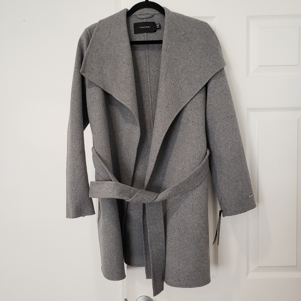 TAHARI Wool tie coat